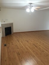1557 NW Camellia Loop in Oak Harbor, WA - Building Photo - Building Photo