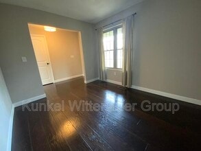 1721 Spruce Hill Dr in Belleville, IL - Building Photo - Building Photo