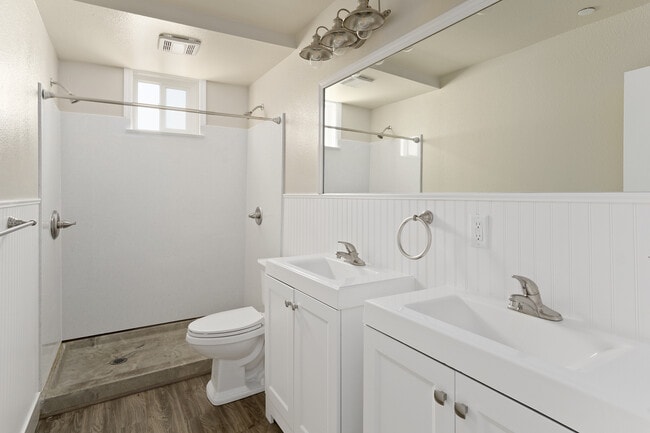 719 Chestnut St in Chico, CA - Foto de edificio - Building Photo