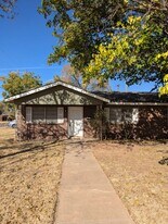 5416 36th St in Lubbock, TX - Building Photo