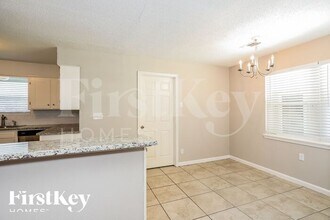 6030 McKnight St in Houston, TX - Building Photo - Building Photo