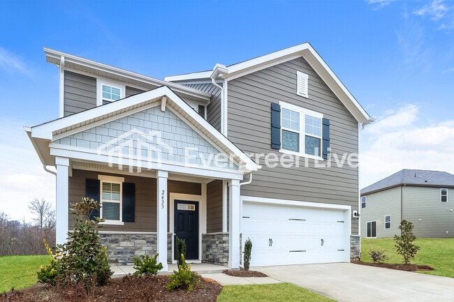 2433 Appalachian Trl Dr in Monroe, NC - Building Photo - Building Photo