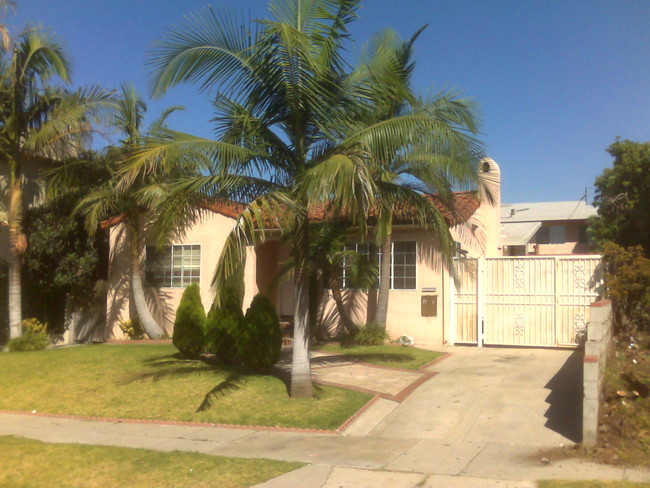 1029 Allen Ave in Glendale, CA - Building Photo - Building Photo