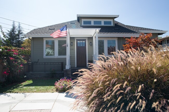 property at 226 Sunnyside Ave