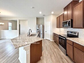 106 Sweet Autumn Dr in Georgetown, TX - Building Photo - Building Photo