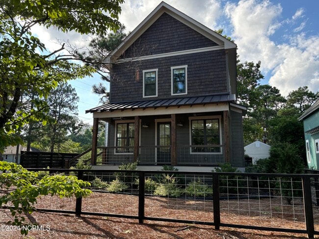 property at 295 E Ohio Ave