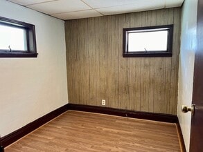 136 Milton St, Unit Upper in Buffalo, NY - Foto de edificio - Building Photo