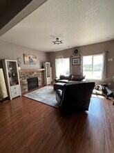 1335 SW Lehman Ct in Pullman, WA - Foto de edificio - Building Photo