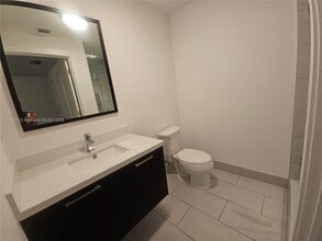 9177 NW 33rd St in Doral, FL - Building Photo - Building Photo