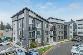 Pacific Ridge Apartments in Tacoma, WA - Foto de edificio - Building Photo