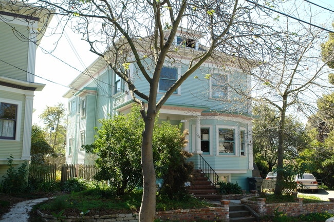 1832 Delaware St in Berkeley, CA - Foto de edificio - Building Photo