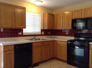 25830 S Brookfield Ct in Channahon, IL - Building Photo - Building Photo