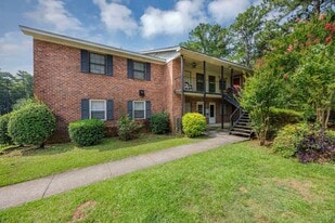 321 Cambout St in Columbia, SC - Building Photo