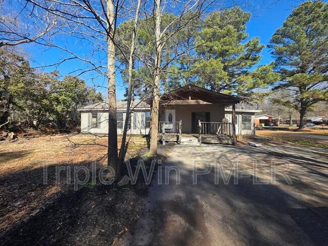 property at 202 Rosemary Ln