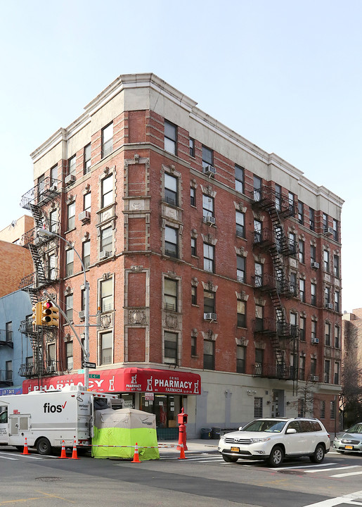 37 Avenue D in New York, NY - Building Photo