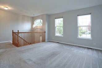 753 Thornbury Ct in Bartlett, IL - Building Photo - Building Photo