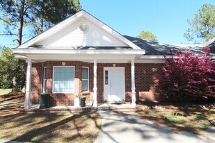 1119A Southbend Dr in Statesboro, GA - Building Photo