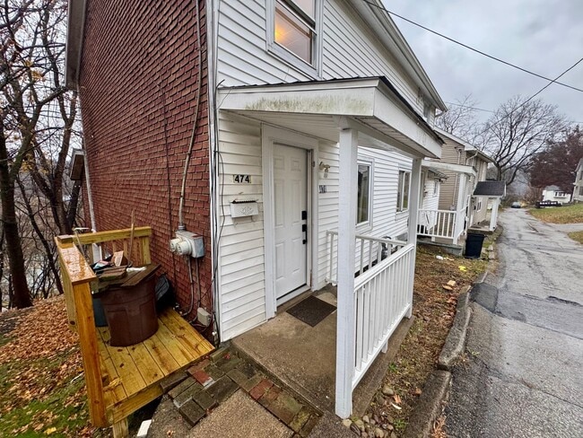 470-474 Stang Ave in Leechburg, PA - Building Photo - Building Photo