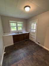 2408 Amber St NE in Knoxville, TN - Building Photo - Building Photo