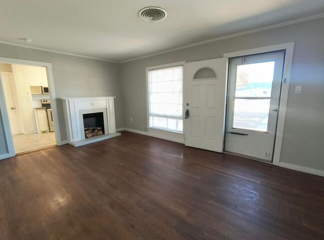 2211 Carlton Way in San Angelo, TX - Building Photo - Building Photo