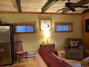 90 Ross Rd, Unit 90 Ross Rd. in Old Orchard Beach, ME - Foto de edificio - Building Photo