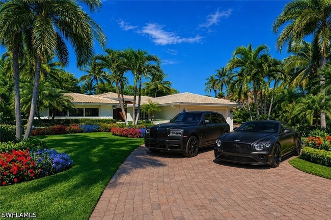 property at 4083 Belair Ln