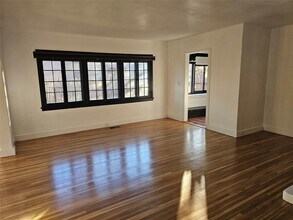 811 #1 Don Diego Unit 1 in Santa Fe, NM - Building Photo - Building Photo