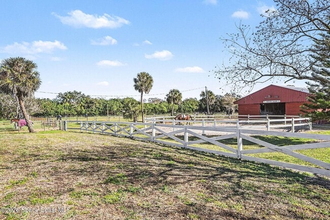 655 N Burnett Rd in Cocoa, FL - Building Photo - Building Photo