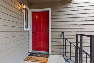 4444 Victory Dr in Houston, TX - Building Photo - Building Photo