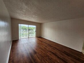 4200 NW 3rd Ct in Plantation, FL - Building Photo - Building Photo