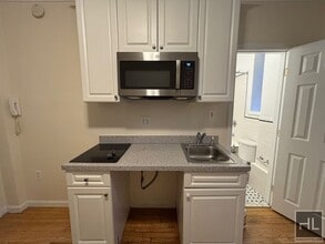 WEST 45 STREET in New York, NY - Building Photo - Building Photo