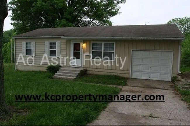 property at 308 N Ponca Dr