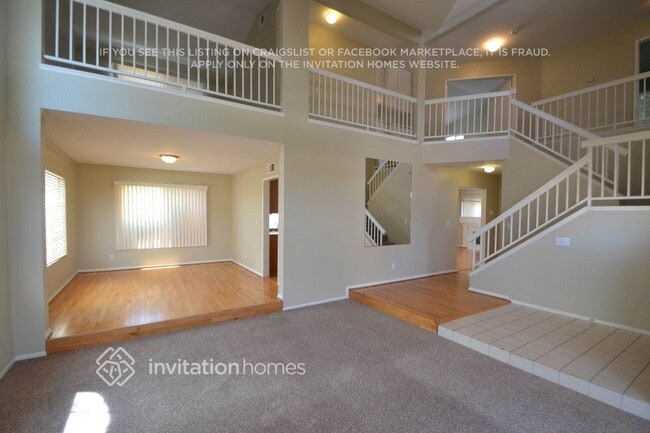 3152 Hampton Rd in Palmdale, CA - Foto de edificio - Building Photo