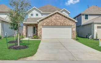 3637 Cub Dr in Conroe, TX - Building Photo