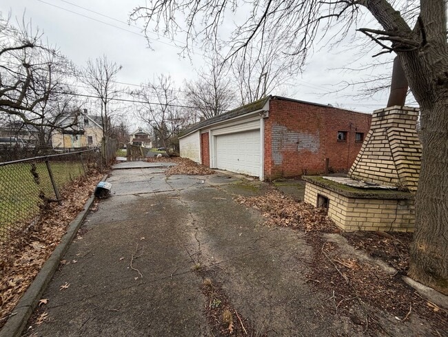 3611 E 147th St in Cleveland, OH - Building Photo - Building Photo