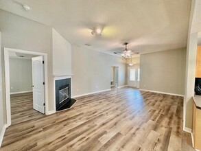 1828 Brick Cir in Fort Walton Beach, FL - Building Photo - Building Photo