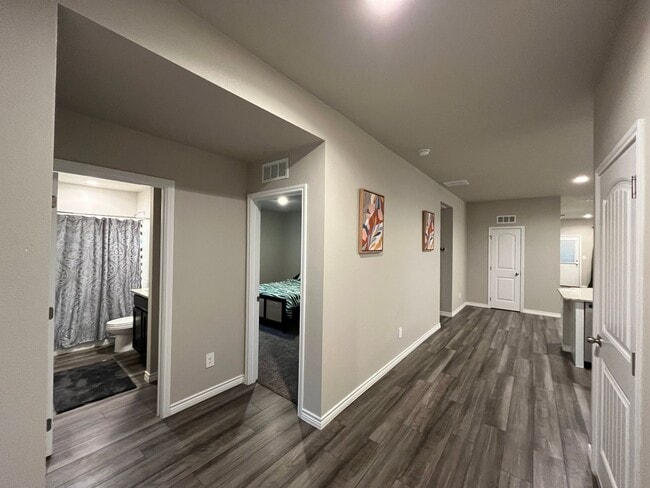 7721 Iron Man Dr in Corpus Christi, TX - Building Photo - Building Photo