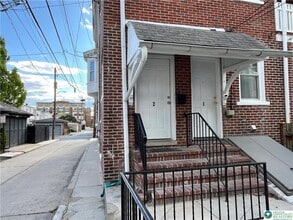 113 N West St in Allentown, PA - Building Photo - Building Photo