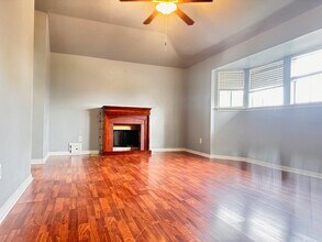 12923 Skymeadow Dr in Houston, TX - Building Photo - Building Photo