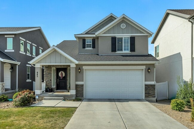 property at 885 2800 N