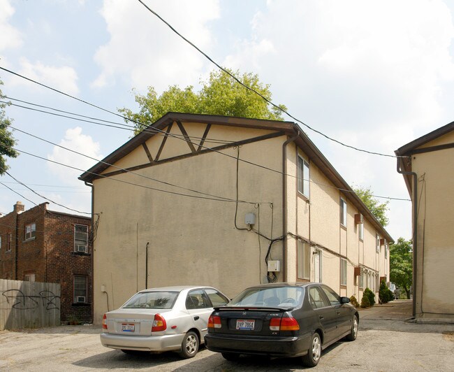 2663-2671 Medary Ave in Columbus, OH - Foto de edificio - Building Photo