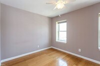 1745 Willington St photo'