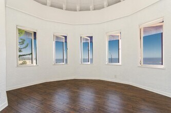 212 N Coast Hwy, Unit 6 in Laguna Beach, CA - Building Photo - Building Photo