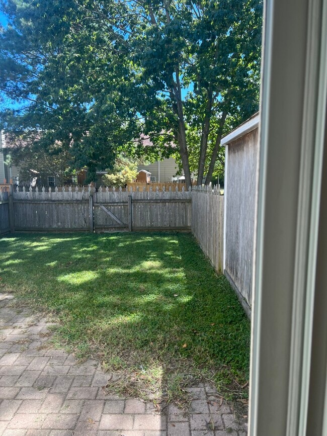 property at 931 Seabreeze Ct