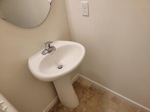 336 Ashley Dr in Marietta, PA - Building Photo - Building Photo
