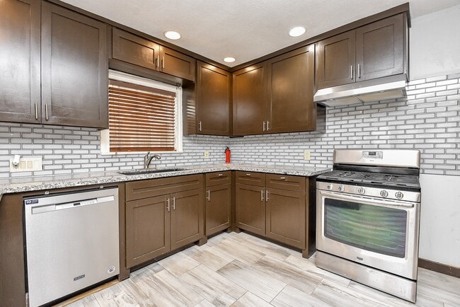 property at 4916 Old Spanish Trl