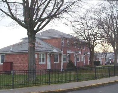 Maplewood Gardens in Bridgeton, NJ - Building Photo