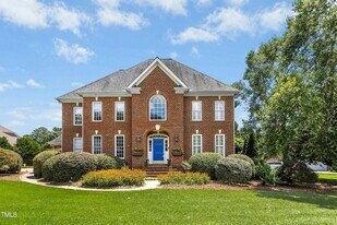 2432 Baileys Landing Dr, Unit 357 in Raleigh, NC - Building Photo