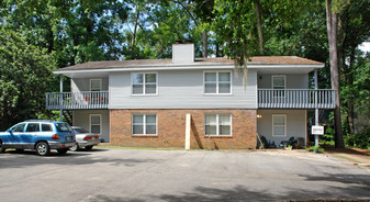 653 Chicopee Ct Apartamentos