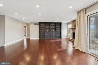 3404 Honey Run Rd in Ambler, PA - Building Photo - Building Photo